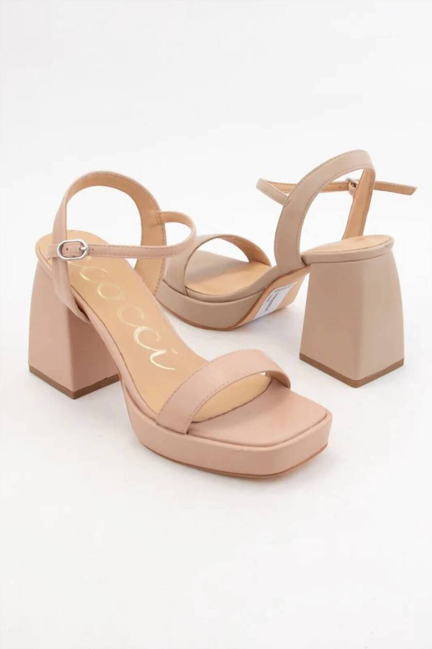 NEW CCOCCI women's coco heels in nude